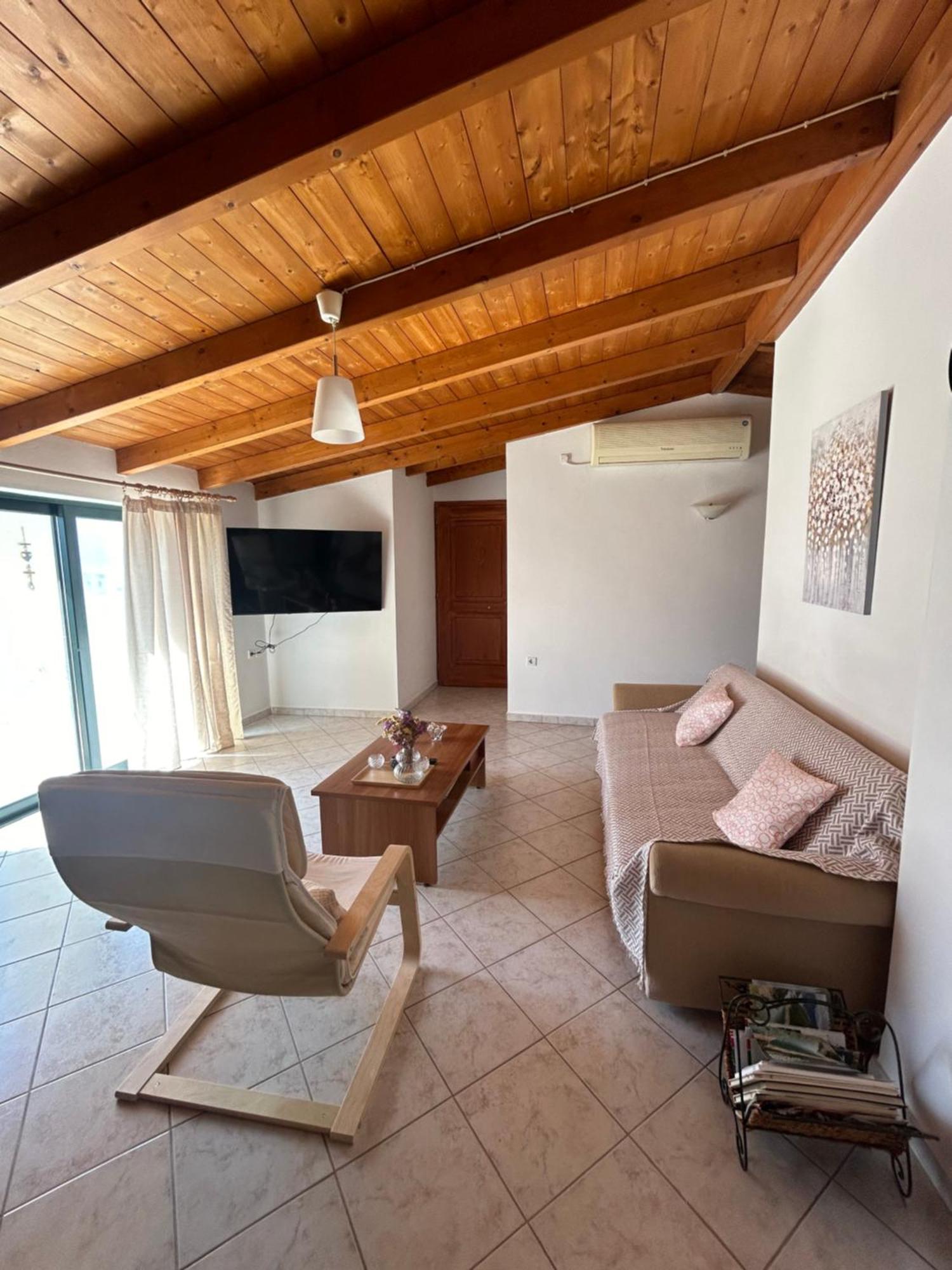 Lena S Apartment Нафпактос Экстерьер фото